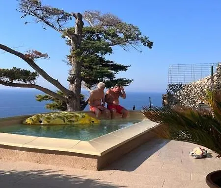 Swistakko * Costa Paradiso